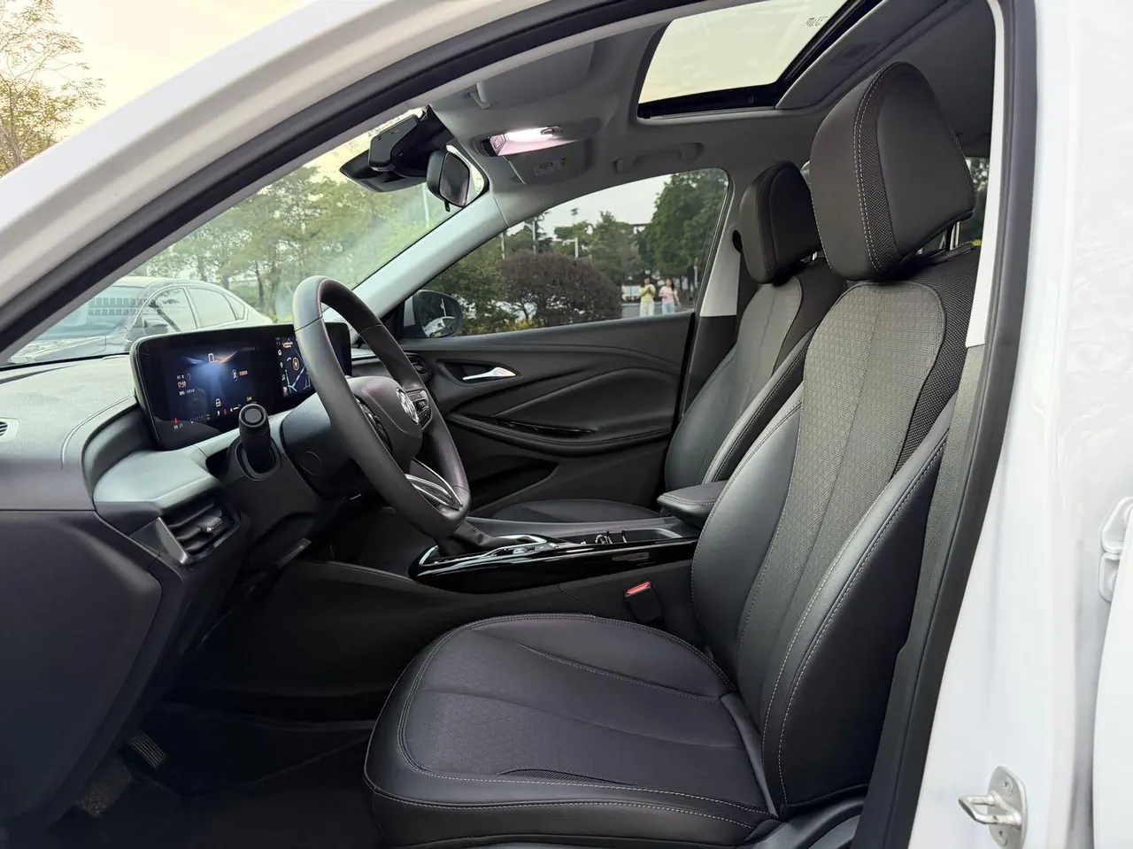 Buick 2023 Weilang Pro 1.5T Stepless Music Edition Automatic Gear 6