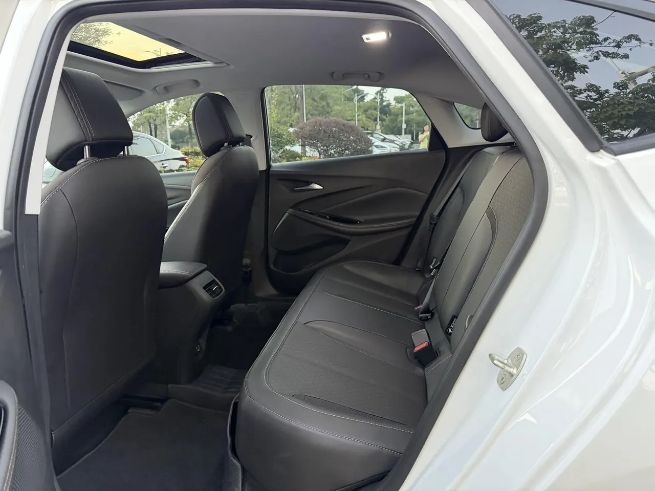 Buick 2023 Weilang Pro 1.5T Stepless Music Edition Automatic Gear 8