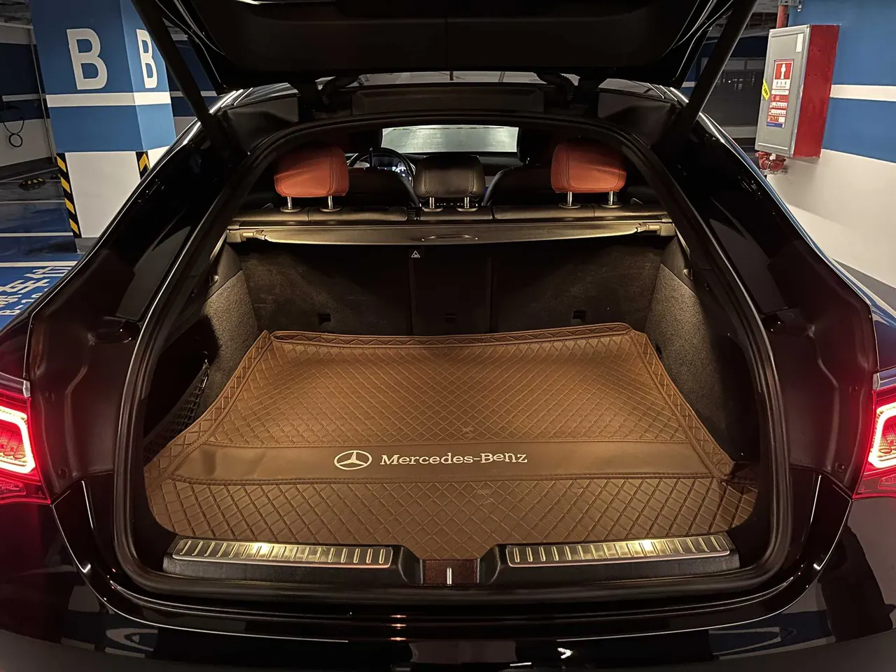 Mercedes Benz GLC (Imported) 2021 GLC 260 Coupe 4MATIC 2.0T Automatic 14