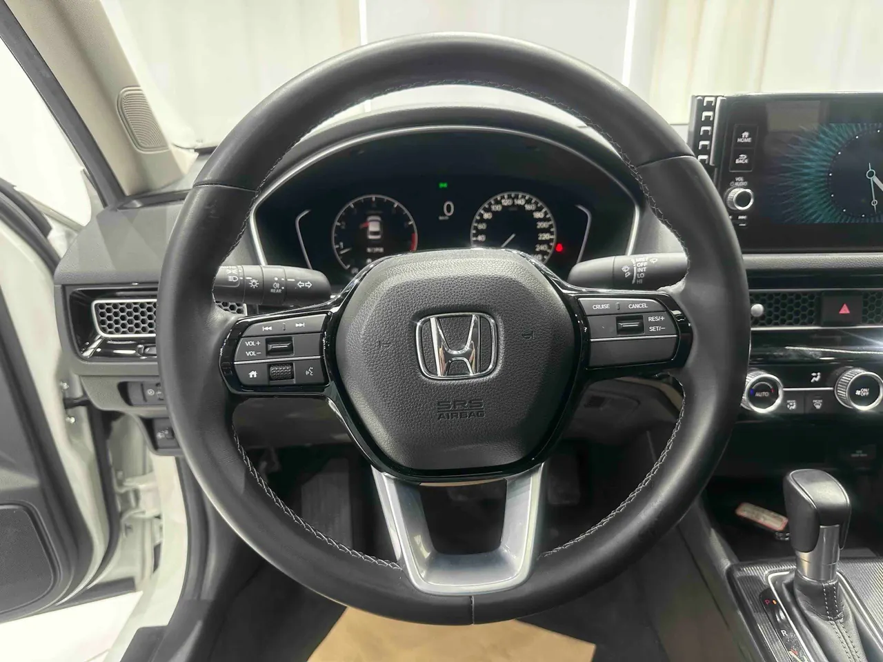 Honda 2022 Civic 1.5T Stepless 180TURBO Shangqing Edition Automatic Gear 5
