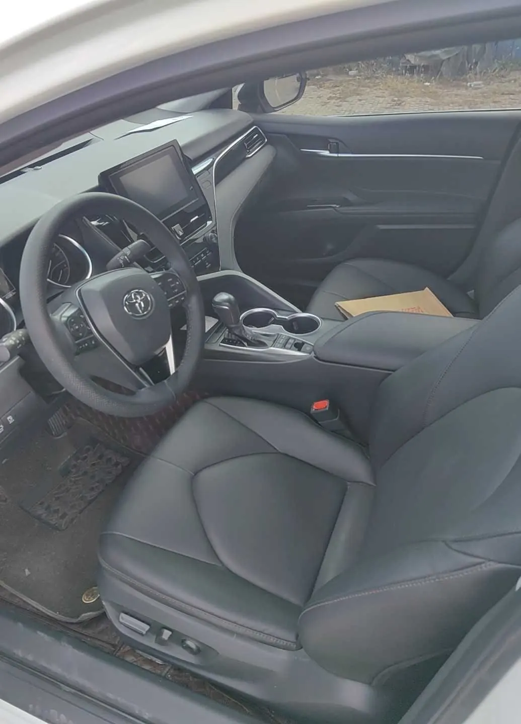 Toyota 2021 Camry Dual Engine 2.5HGVP Stepless Leading Edition Automatic Gear 7