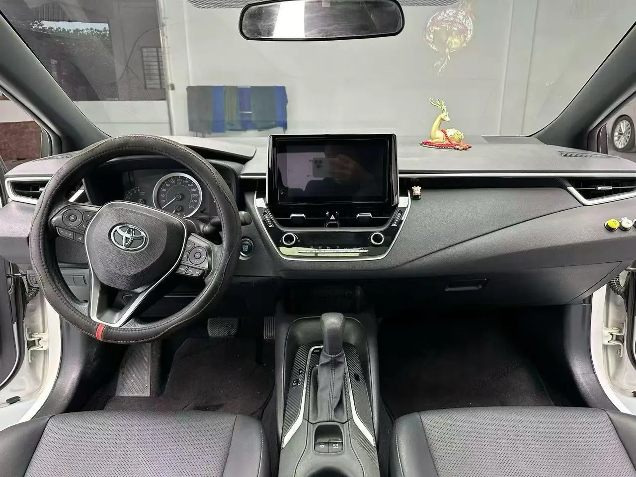 Toyota 2021 Lei Ling 1.2T Stepless 185T Deluxe Automatic Gear 2