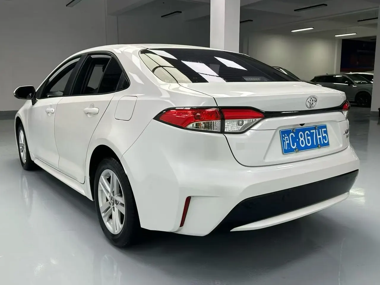 Toyota 2021 Lei Ling 1.2T Stepless 185T Deluxe Automatic Gear 5