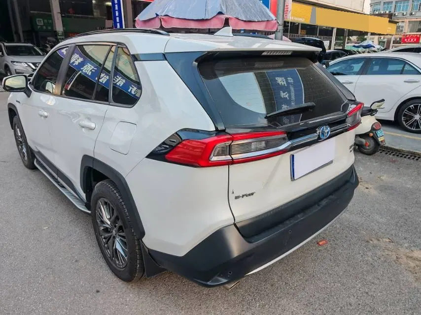 Toyota 2023 Weilanda Dual Engine 2.5 Stepless Four-wheel Drive Luxury PLUS Edition Automatic Gear 4