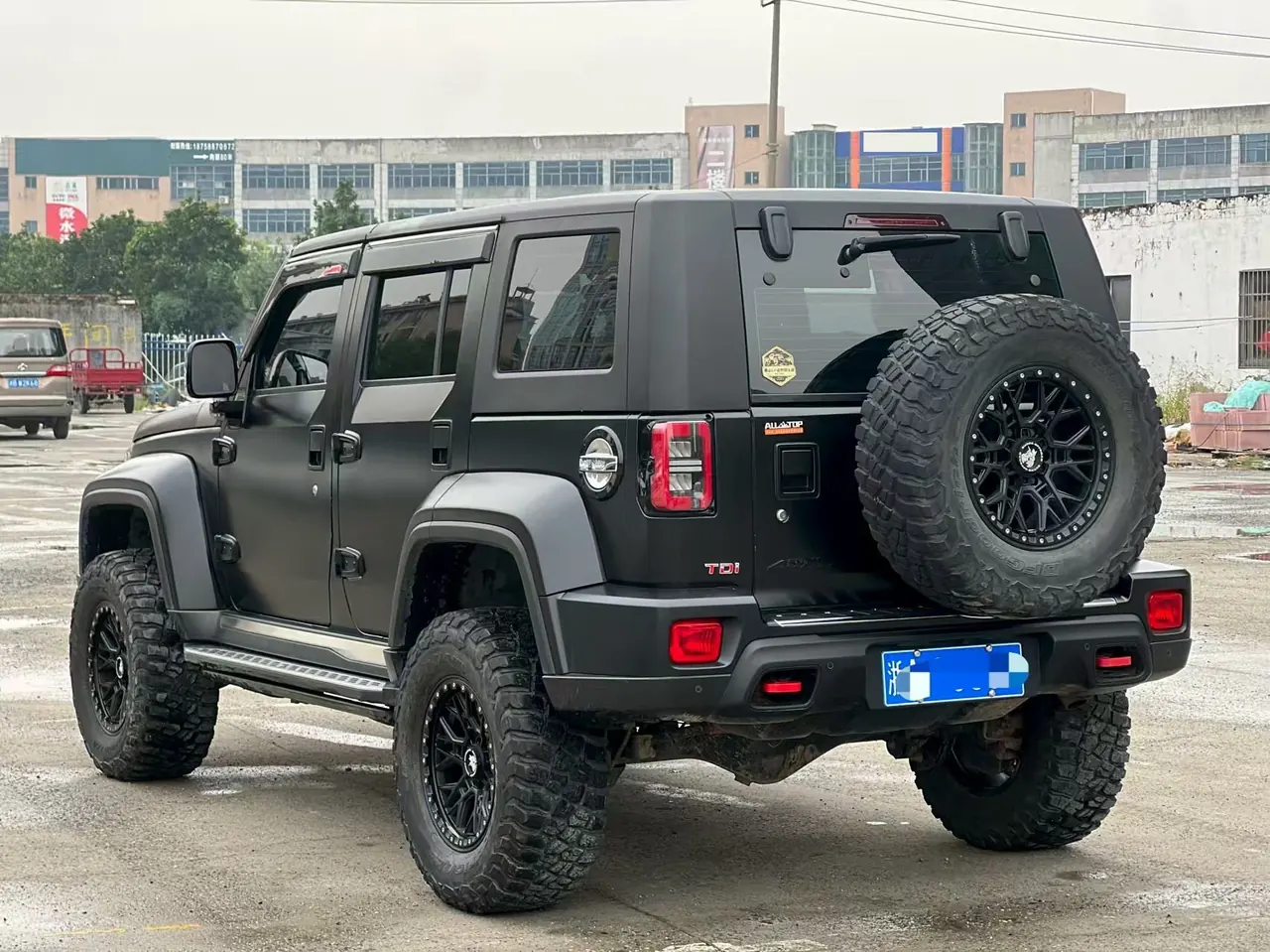 Beijing 2021 BJ40 2.0T four-wheel drive blade hero version chivalrous automatic gear 7