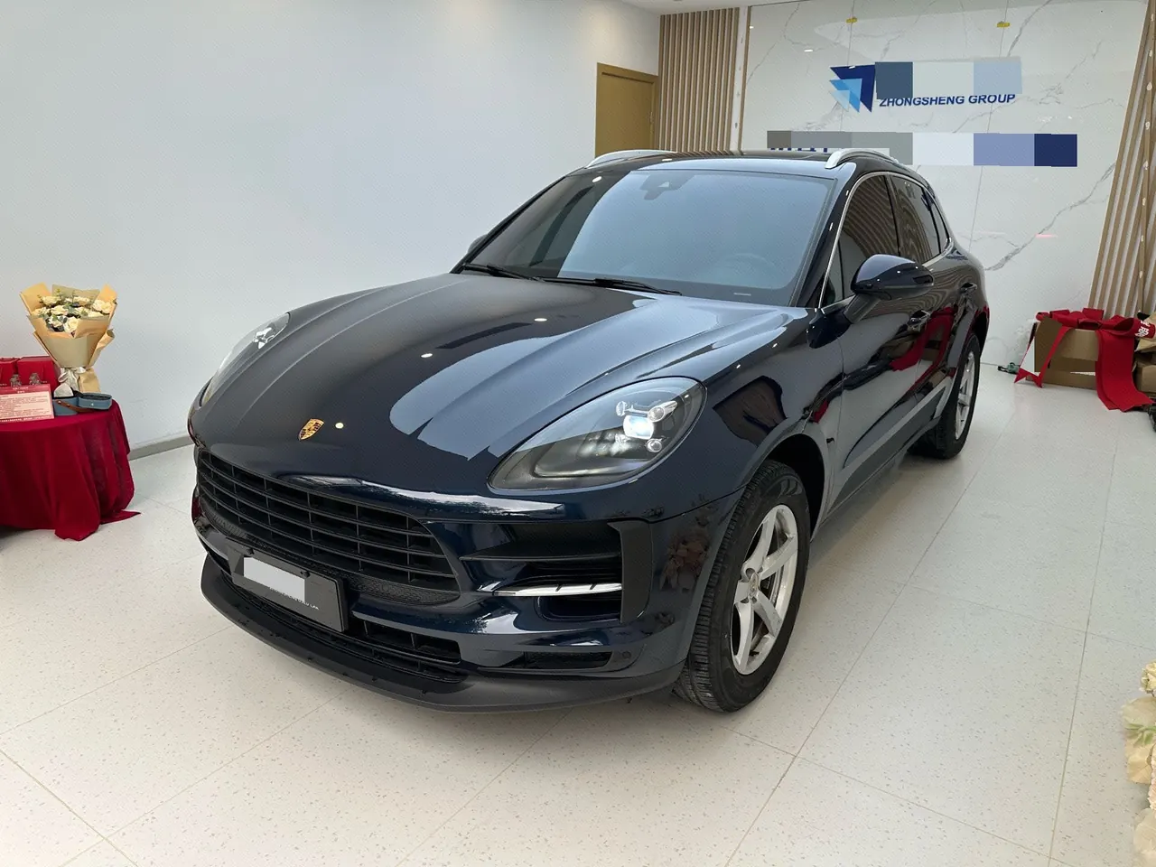 Porsche Macan (Imported) 2021 Macan 2.0T Automatic Gear - View 1