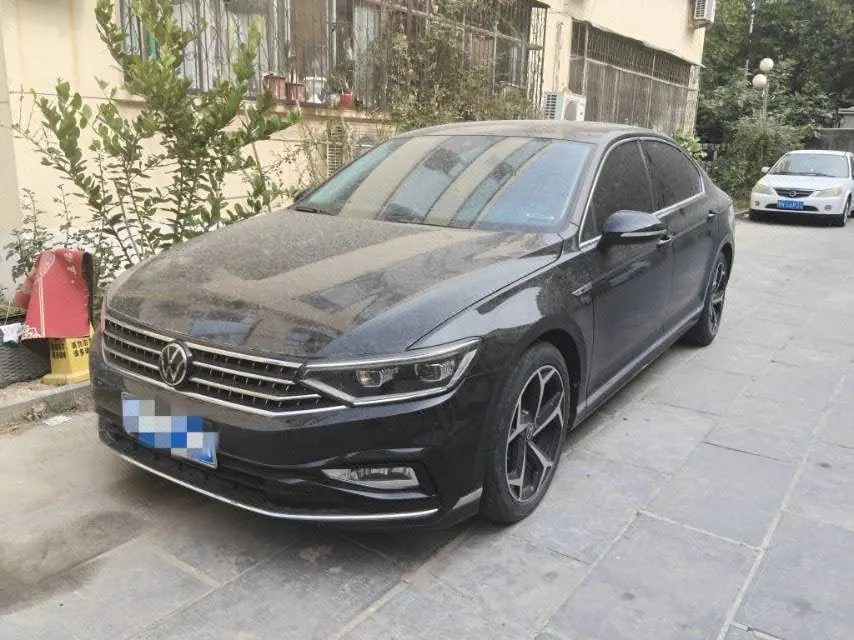 Открыть галерею: Volkswagen 2024 Magotan 2.0TSI 330TSI 2 million luxury automatic gear