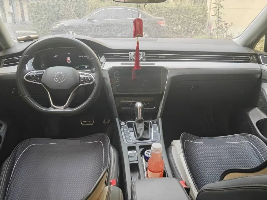 Volkswagen 2024 Magotan 2.0TSI 330TSI 2 million luxury automatic gear 4