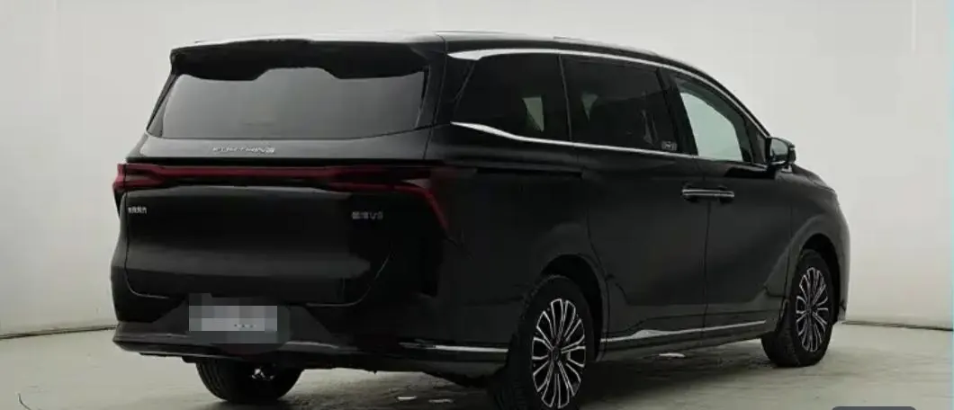 The popular 2024 Xinghai V9 1.5TD 200km Chinese knot series exclusive automatic gear 3