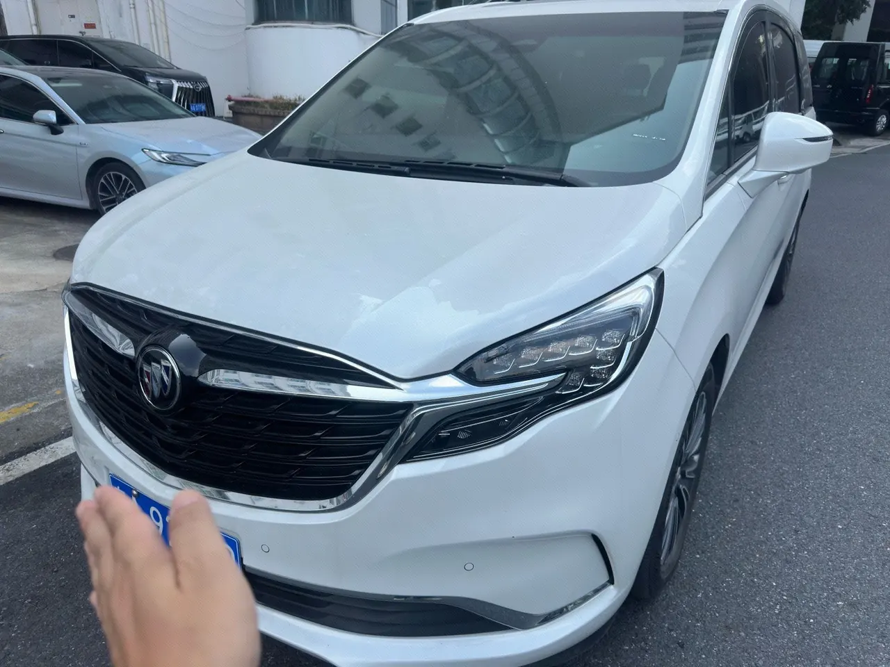 Open image lightbox: Buick 2021 GL8 ES Lu Zun 2.0T 653T Luxury Automatic Gear