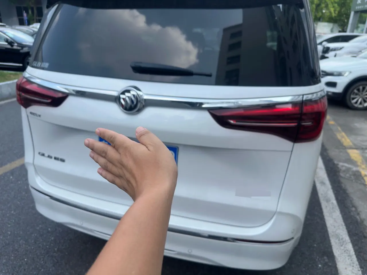 Buick 2021 GL8 ES Lu Zun 2.0T 653T Luxury Automatic Gear 6