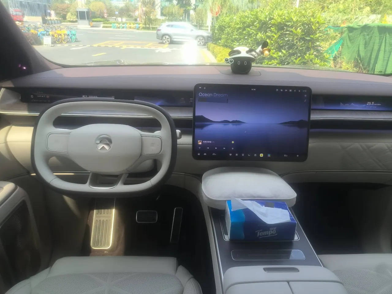 NIO 2026 ES 9 102kWh Administrative Island Signature Edition Automatic Gear 9