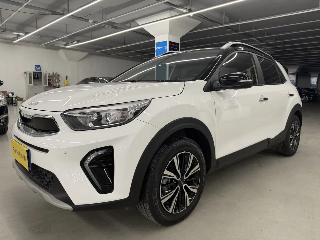 Kia 2021 Yi Run 1.4 Stepless Sunroof Automatic Transmission - View 1