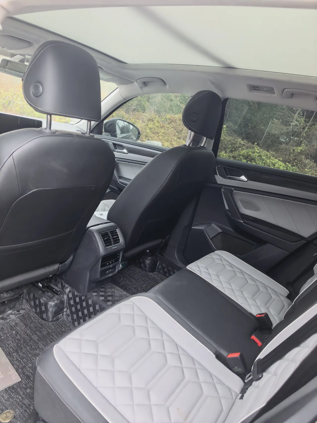 Volkswagen 2026 Tanyue 1.5TSI 300TSI 30 million Selected Automatic Gear 4