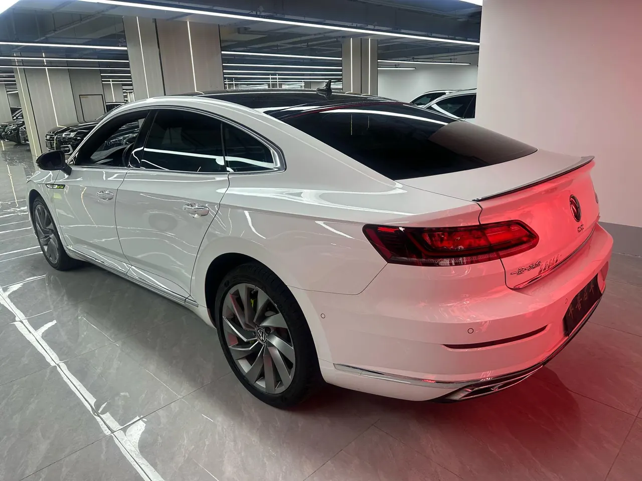 Volkswagen 2023 CC 2.0TSI 380TSI eye-catching automatic gear 4
