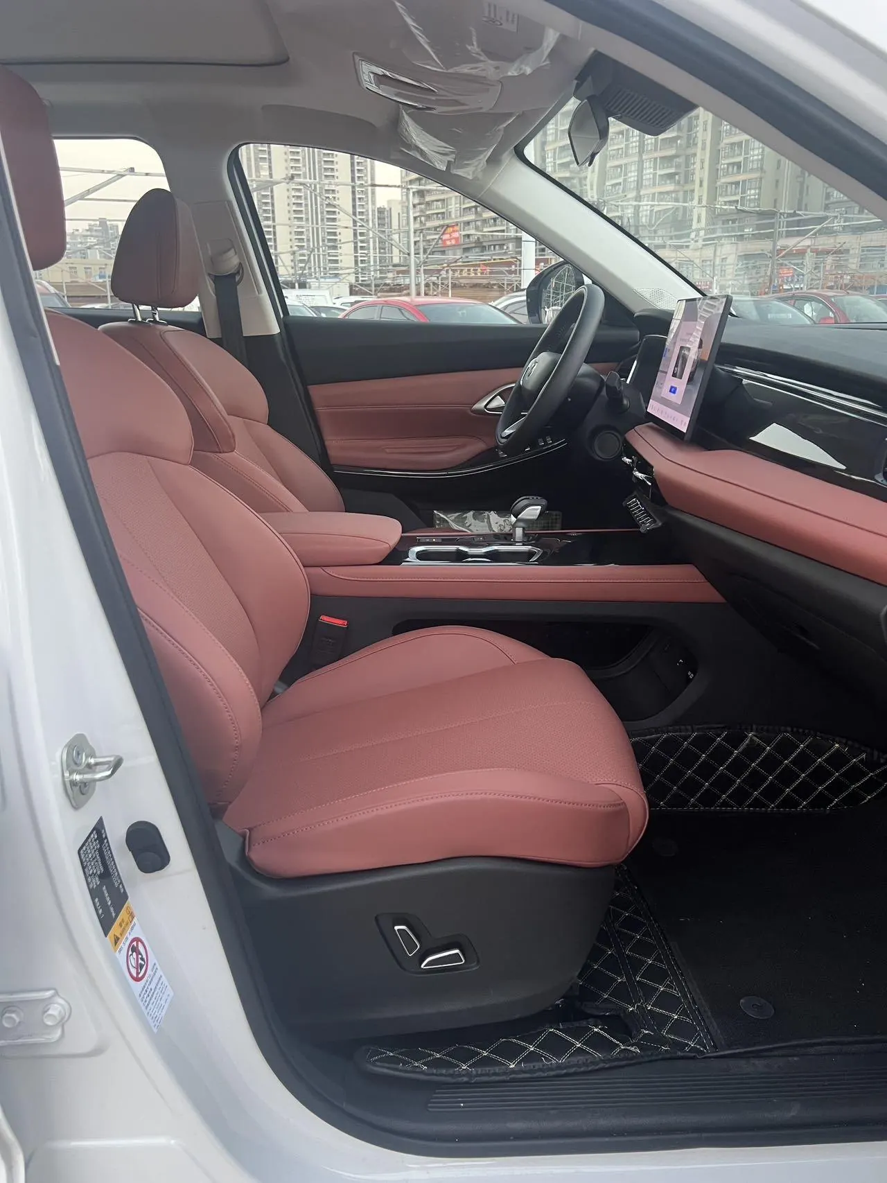 ChangAn 2026 CS75 PRO 1.5T exclusive 7-seat automatic gear 6