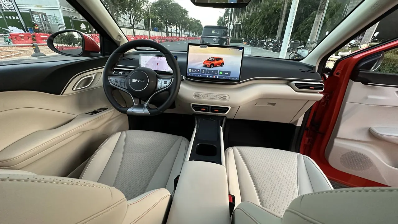 BYD 2026 seagulls 305km free version automatic gear 10
