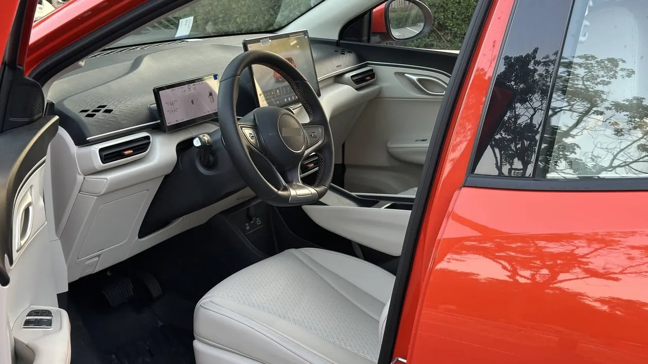 BYD 2026 seagulls 305km free version automatic gear 7