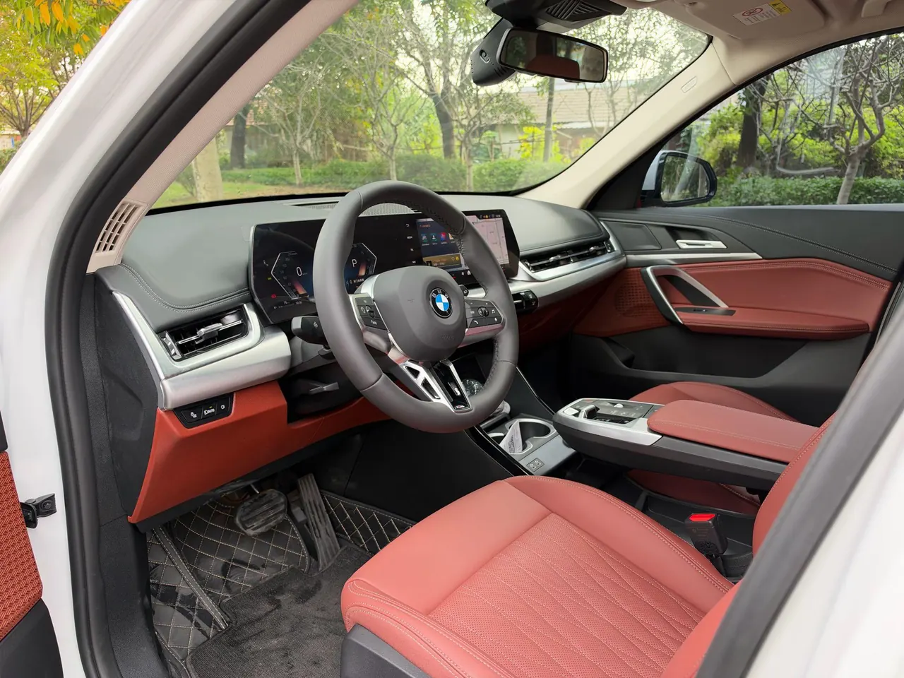 BMW 2026 X1 sDrive25Li 2.0T M sports suit automatic gear 5