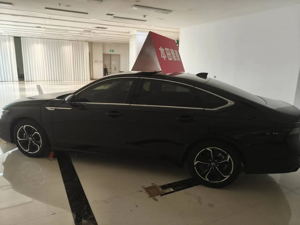 Honda 2026 11th Generation Accord 1.5T Stepless 260TURBO Sports Series Comfort Edition Automatic Gear 4