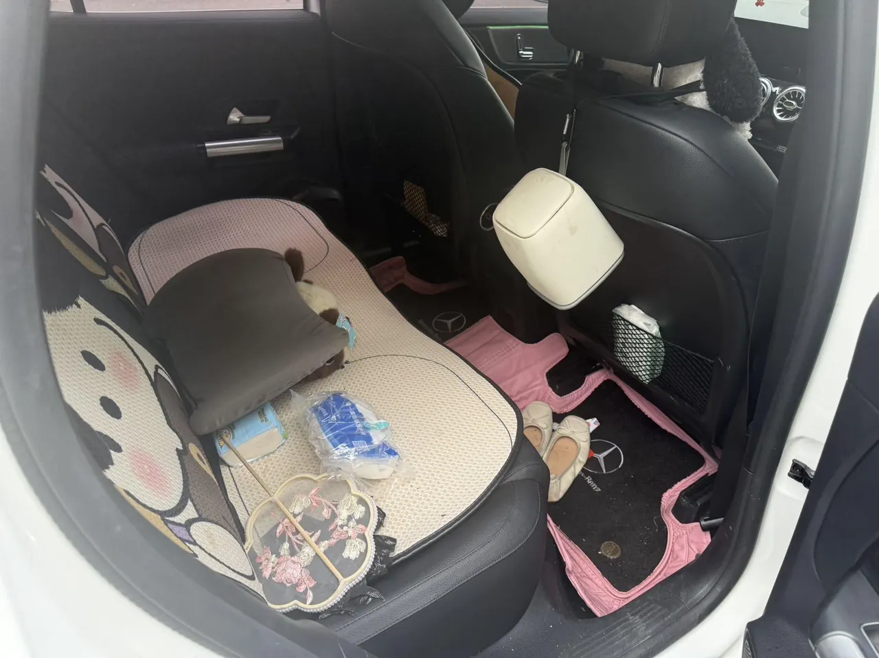 Mercedes Benz 2022 GLA 200 1.3T automatic gear 6