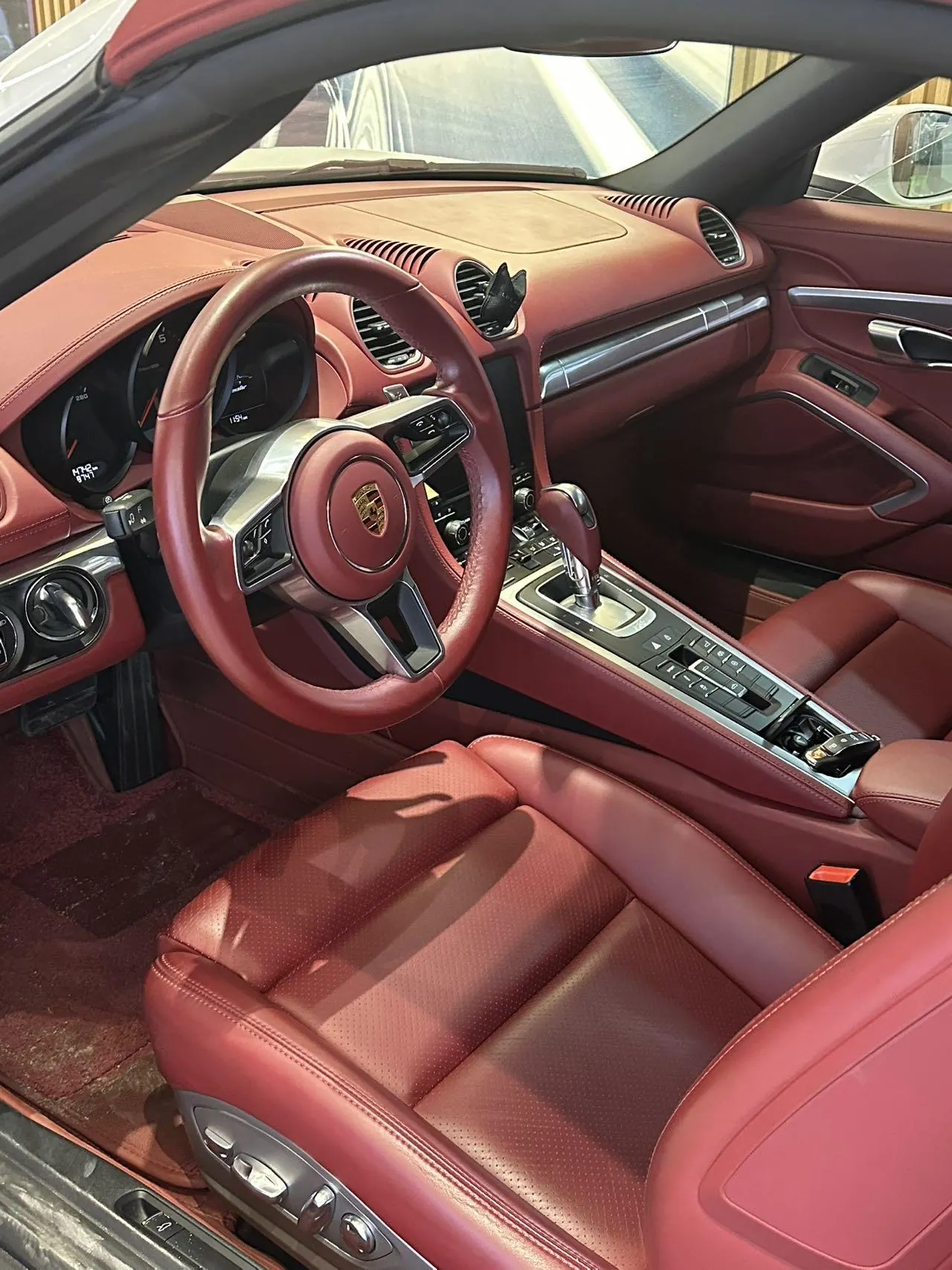 Porsche 718 (Imported) 2022 718 Boxer 2.0T Automatic 4