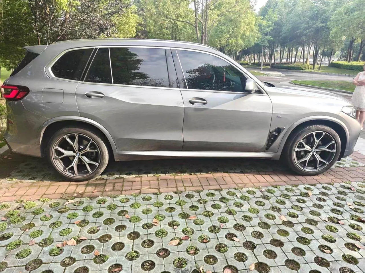 BMW 2022 X5 xDrive40Li 48V 3.0T M sports suit (modified) automatic gear 4