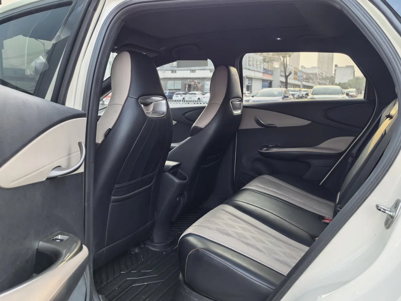 BYD 2023 Dolphin 420km Fashion Edition Automatic 4
