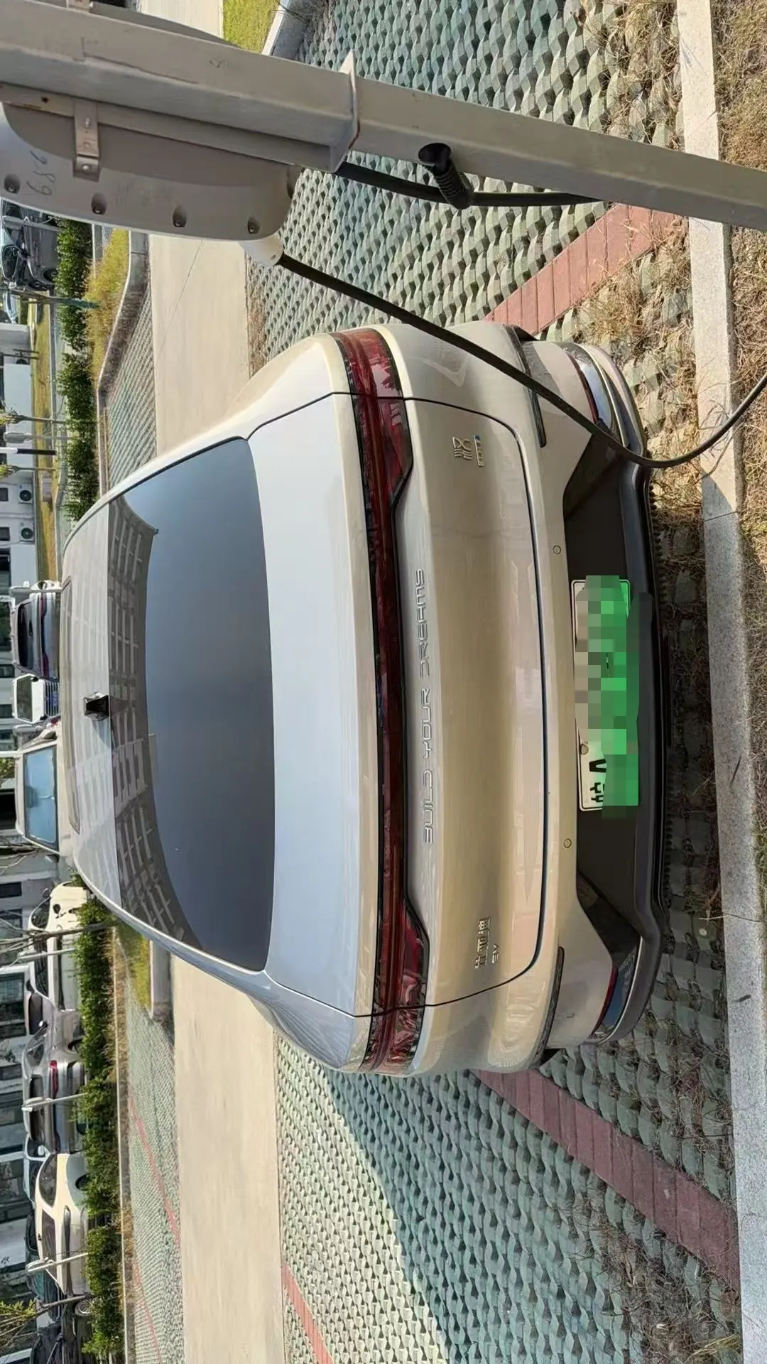 BYD 2026 Han EV Smart Driving Edition 635KM Pilot Edition Automatic Gear 4