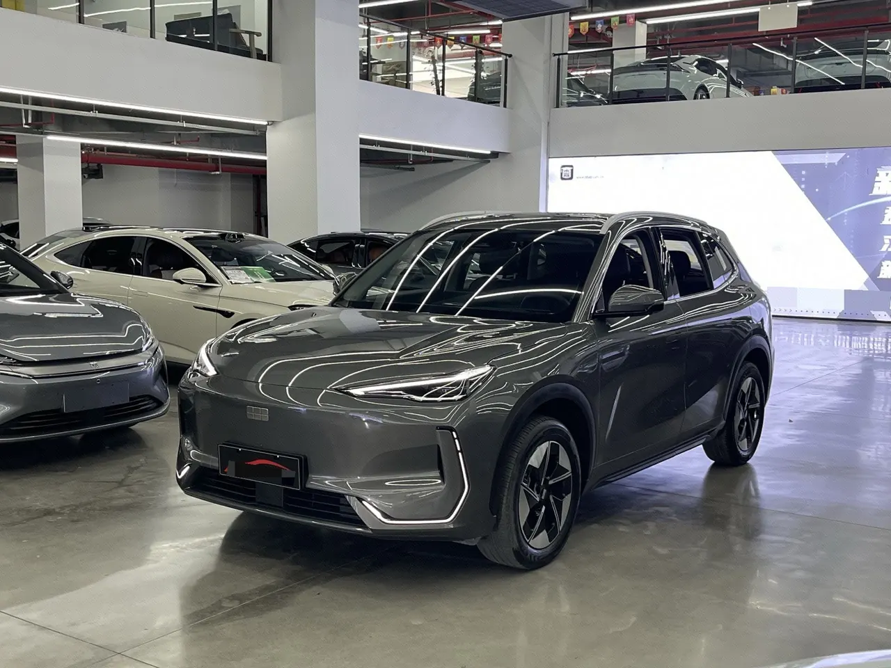 Geely Galaxy 2026 E 5 610km Discovery Edition Automatic Gear - View 1