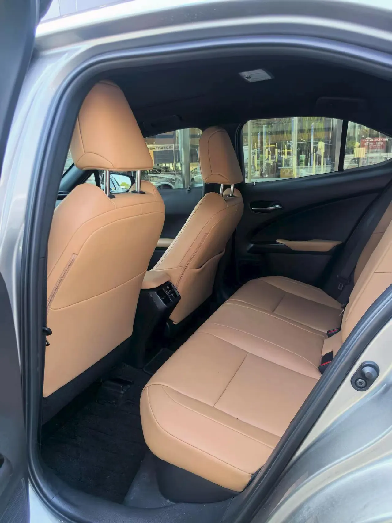 Lexus UX (Imported) 2022 UX260h 2.0 Stepless Exploration and Interesting Edition Automatic Gear 4