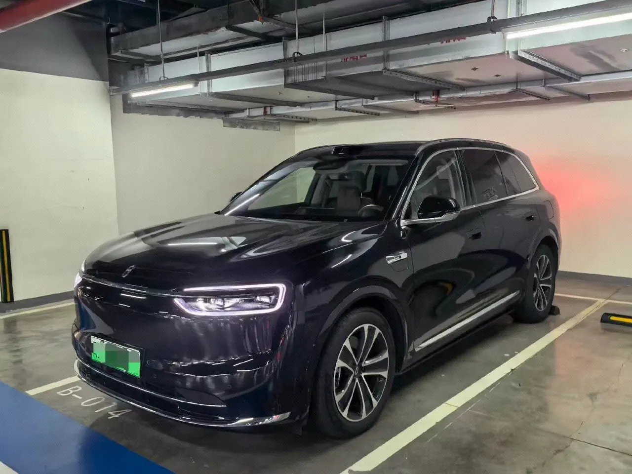 打开图片灯箱：AITO 2026 AITO M7 extended range Ultra 4-wheel drive version 5 (192-line laser Radar) automatic gear