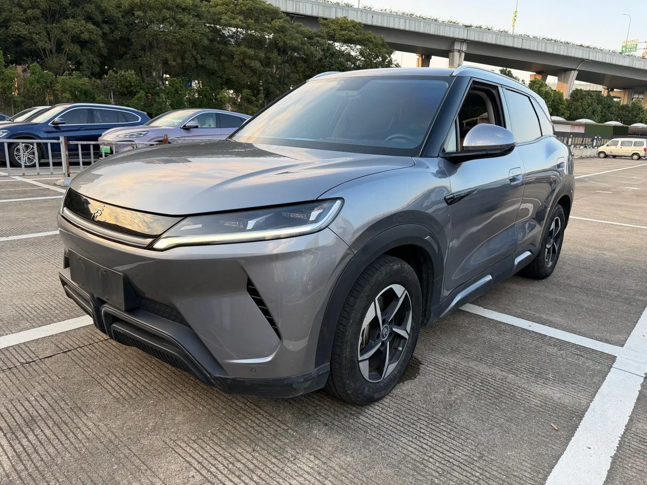 BYD 2024 Yuan UP 401KM Exceed Automatic Gear - View 1
