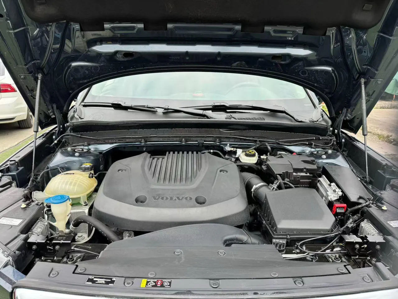 Volvo 2020 XC40 1.5T T3 Zhiyuan Deluxe Edition Automatic Gear 6