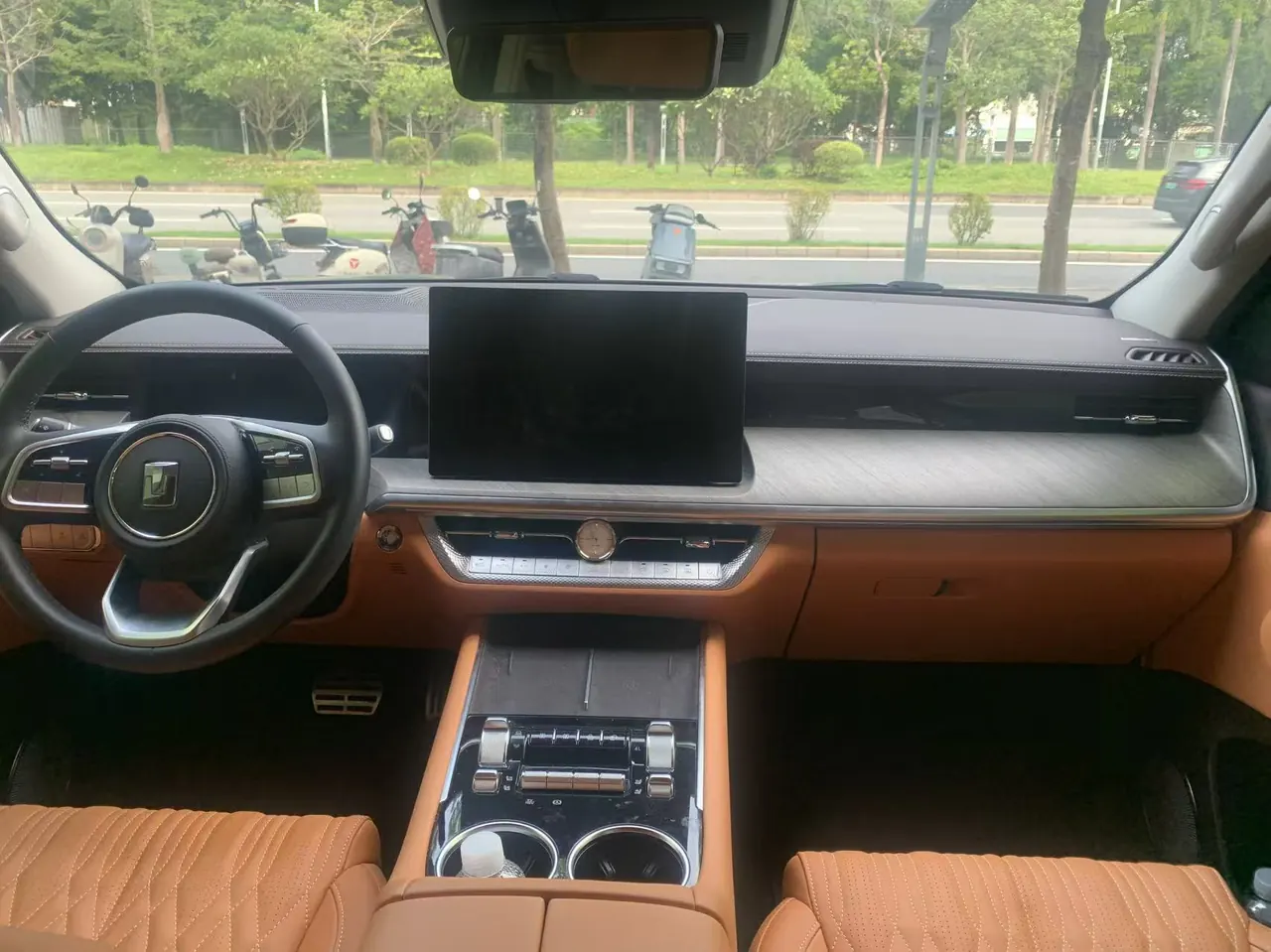 Tank 500 New Energy 2026 Model Tank 500 Hi4-T 2.0T Smart Enjoyment Version Automatic Transmission 2