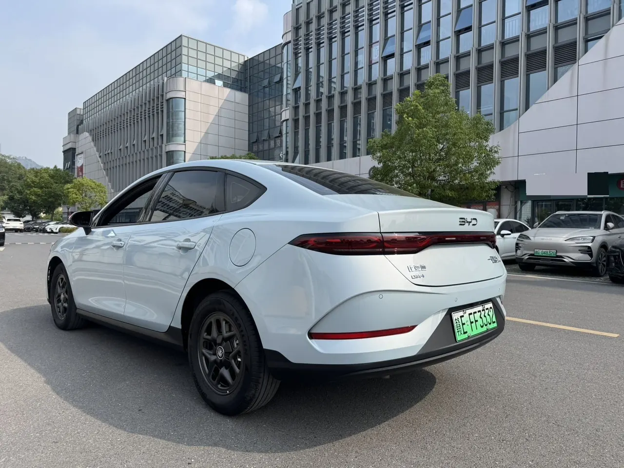 BYD 2025 Qin PLUS DM-i 1.5 stepless intelligent driving version 55KM leading automatic gear 5