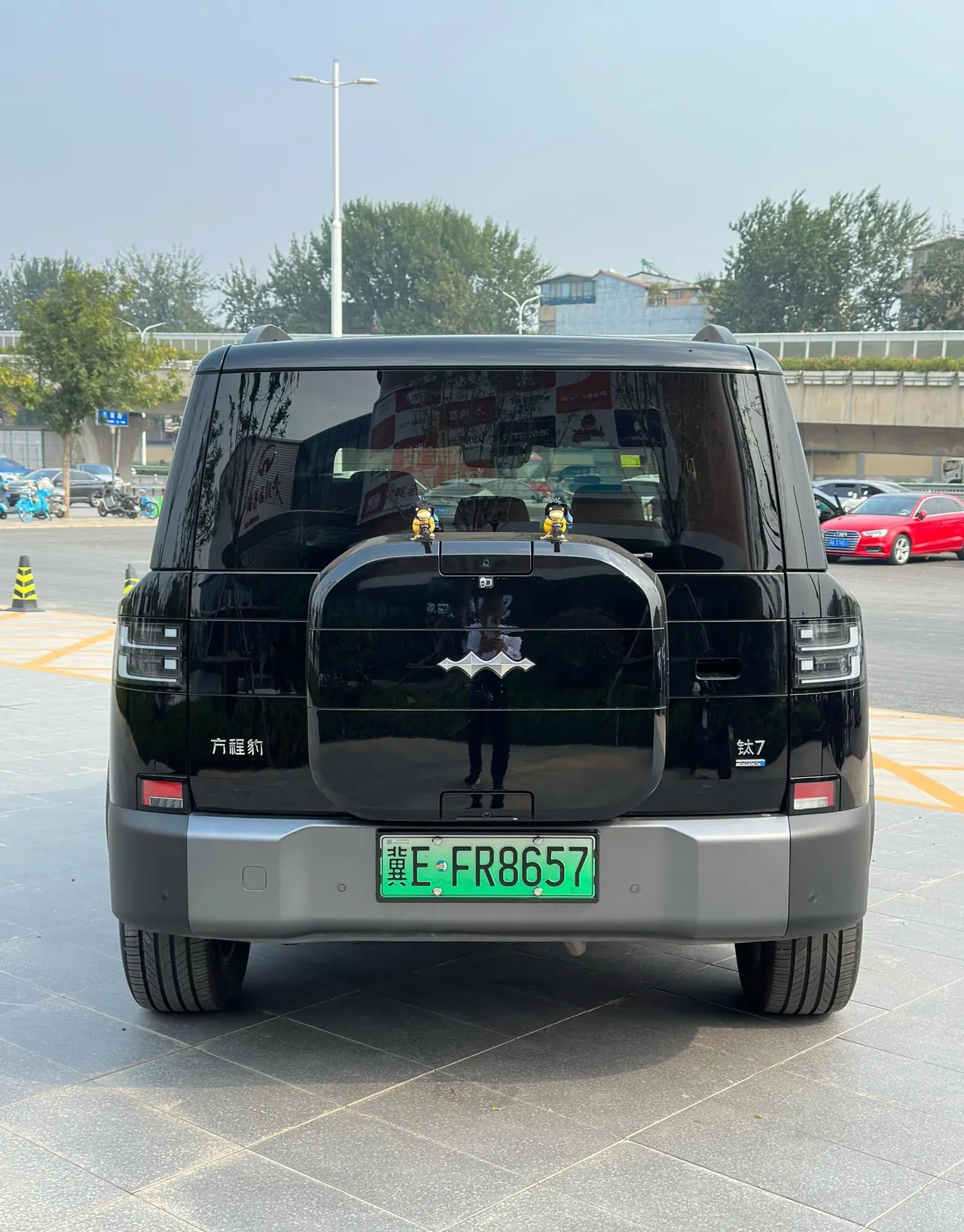 FangChengBao 2025 titanium 7 1.5T stepless 190KM four-wheel drive Max version automatic gear 11