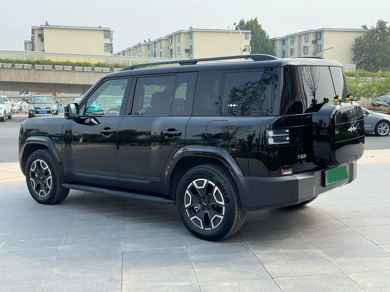 FangChengBao 2025 titanium 7 1.5T stepless 190KM four-wheel drive Max version automatic gear 3