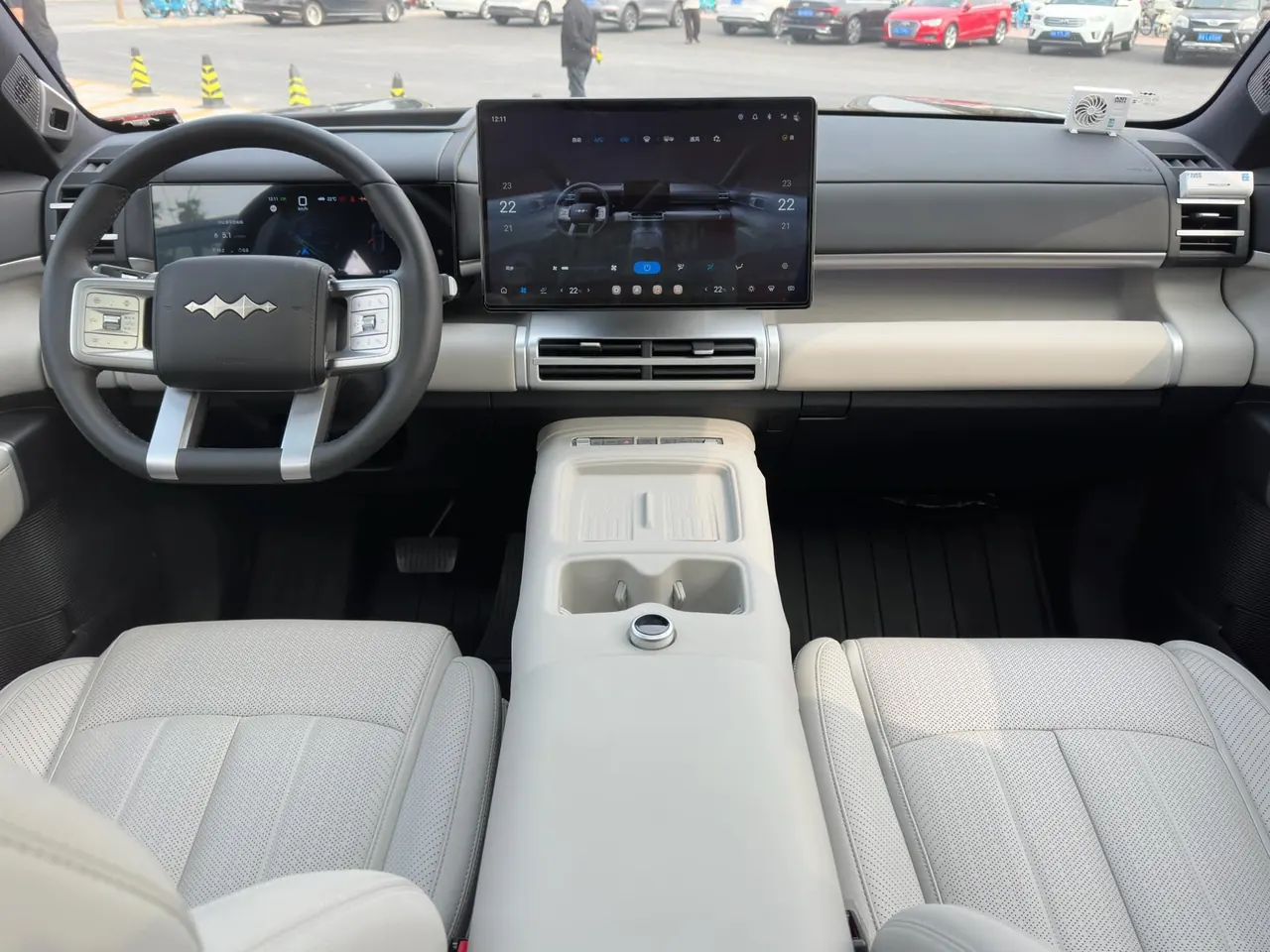 FangChengBao 2025 titanium 7 1.5T stepless 190KM four-wheel drive Max version automatic gear 6