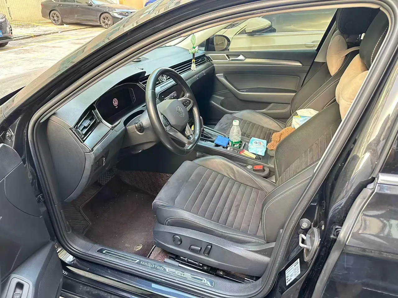 Volkswagen 2020 Magotan 2.0TSI 330TSI luxury automatic transmission 7