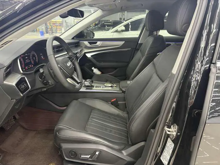 Audi 2024 A6L 2.0TFSI 45TFSI Zhenzhiya Automatic Gear 4