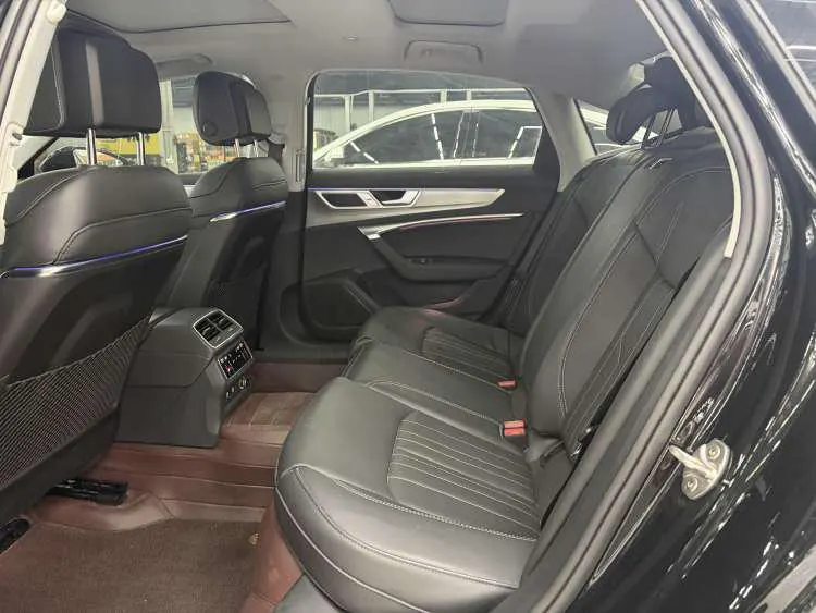 Audi 2024 A6L 2.0TFSI 45TFSI Zhenzhiya Automatic Gear 5