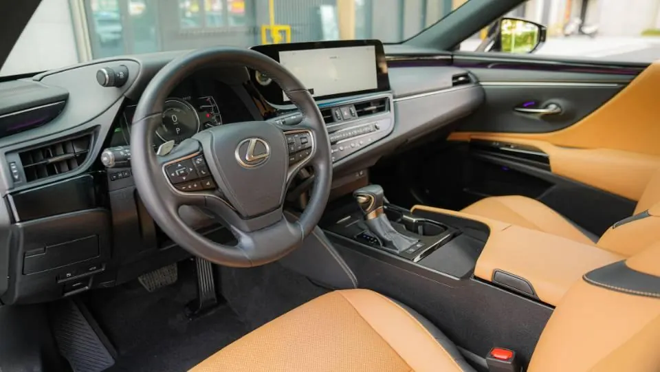 Lexus ES (Imported) 2022 ES300h 2.5 Stepless Excellence Edition Automatic Gear 2