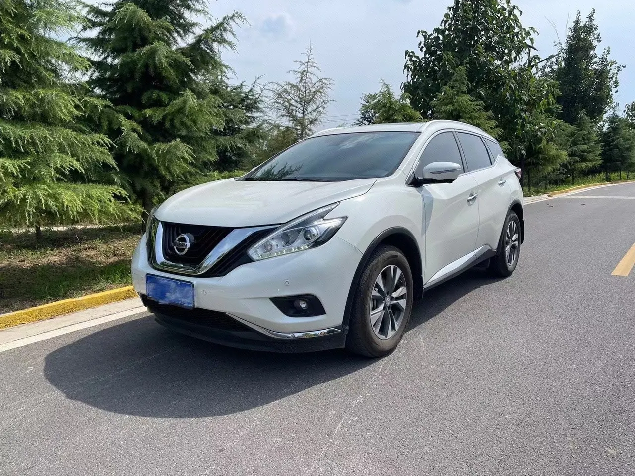 Nissan 2021 Loulan 2.5 Stepless XL Plus Two-Drive Smart Joint Leading Edition Automatic Gear - View 1