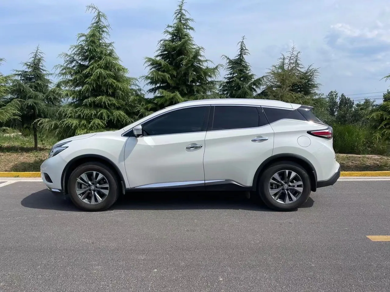 Nissan 2021 Loulan 2.5 Stepless XL Plus Two-Drive Smart Joint Leading Edition Automatic Gear 2