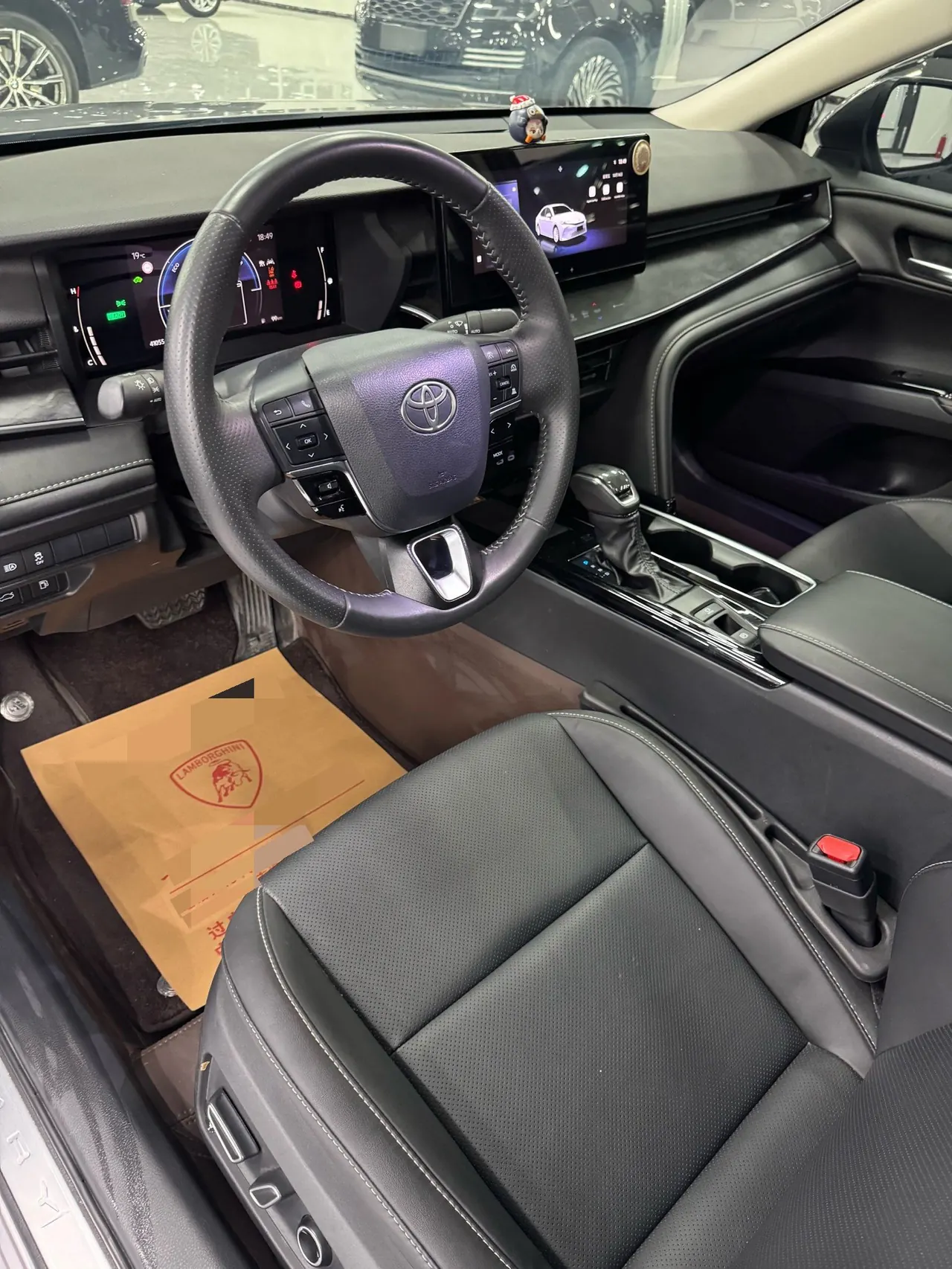 Toyota 2024 Camry Dual Engine 2.0HGVP Stepless Deluxe Automatic Gear 4