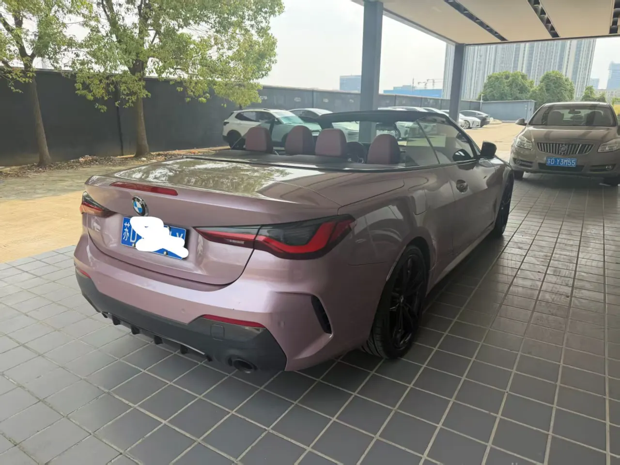 BMW 4 Series (Imported) 2022 425i Convertible Coupe 2.0T M Sports Obsidian Night Suit Automatic Gear 7
