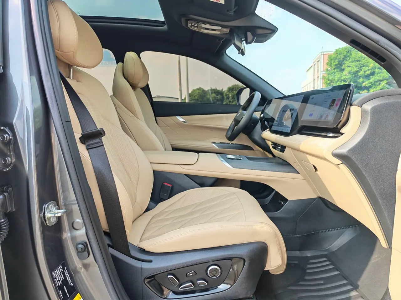 ChangAn 2025 CS75 PLUS 1.5T New Blue Whale Prestige Automatic 9