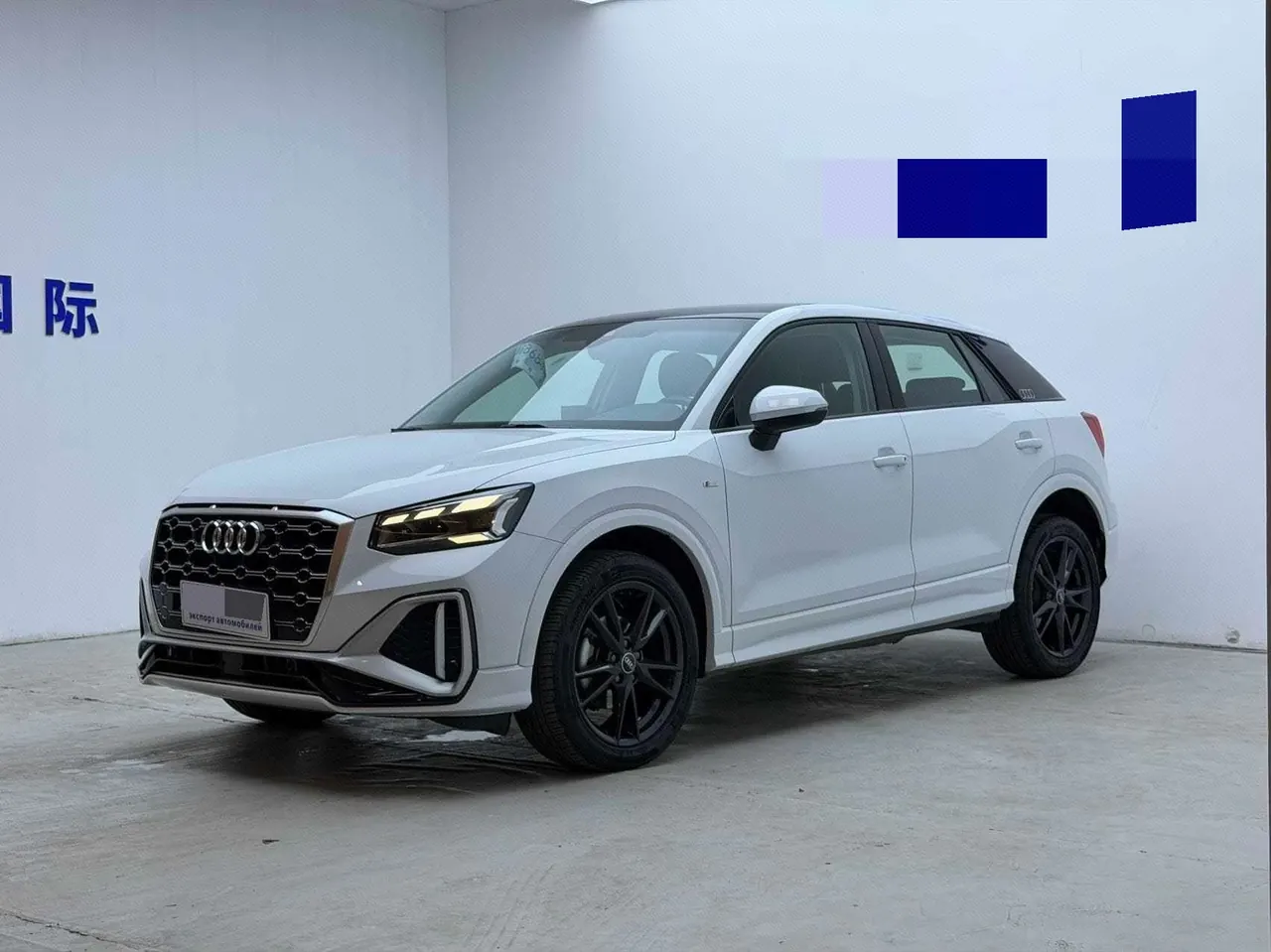 Audi 2022 Q2L 1.4TFSI 35TFSI Aggressive Dynamic Automatic - View 1
