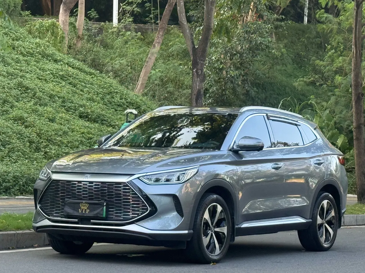 BYD Song PLUS New Energy 2021 Song PLUS DM-i 1.5 Stepless 51KM Honorable Automatic Gear - View 1